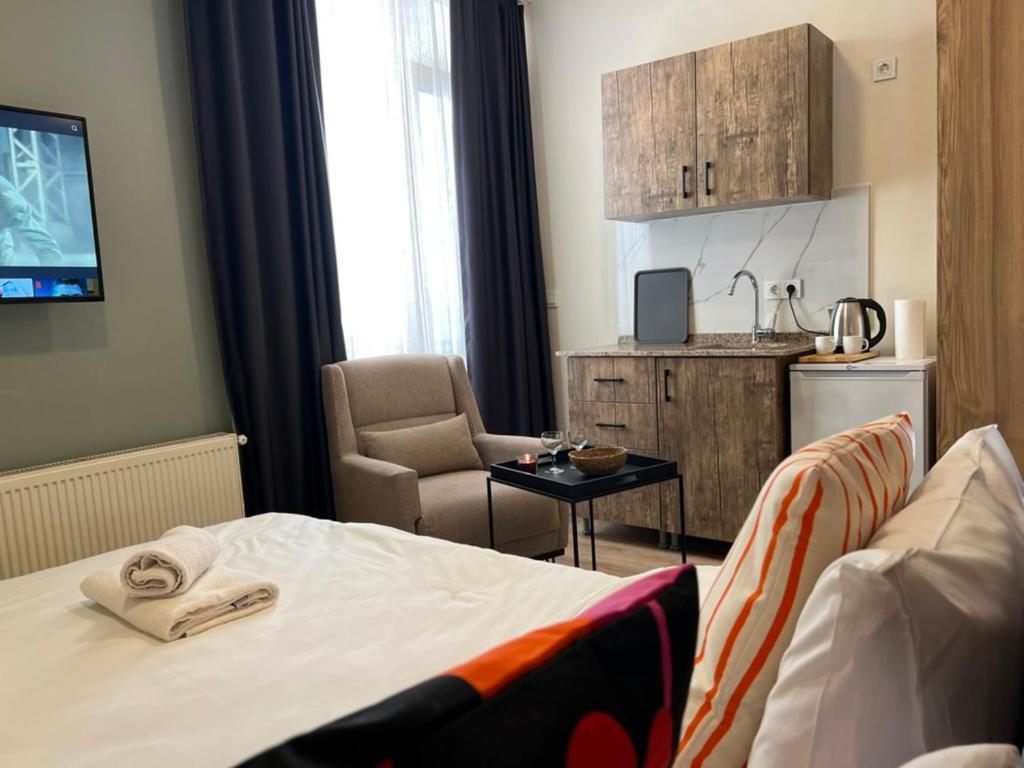Roj Suite Istanbul Exterior foto